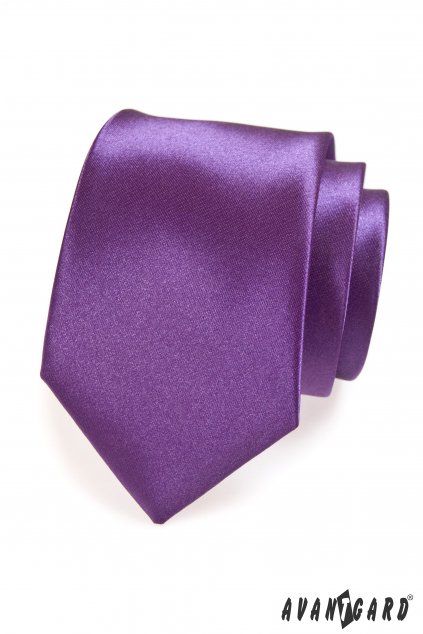 Jemně lesklá fialová kravata