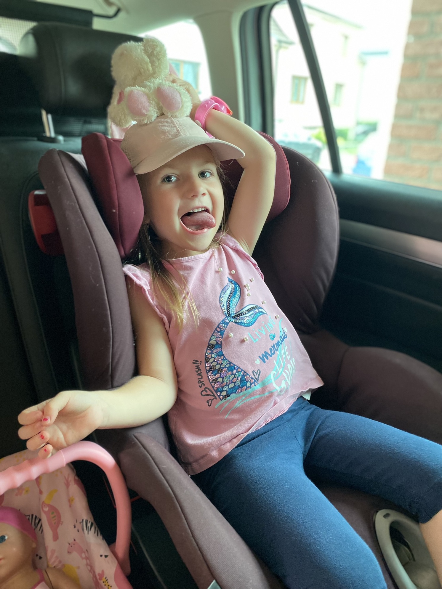 Cesta autem s dětmi: Jak přežít dlouhou jízdu bez ztráty nervů