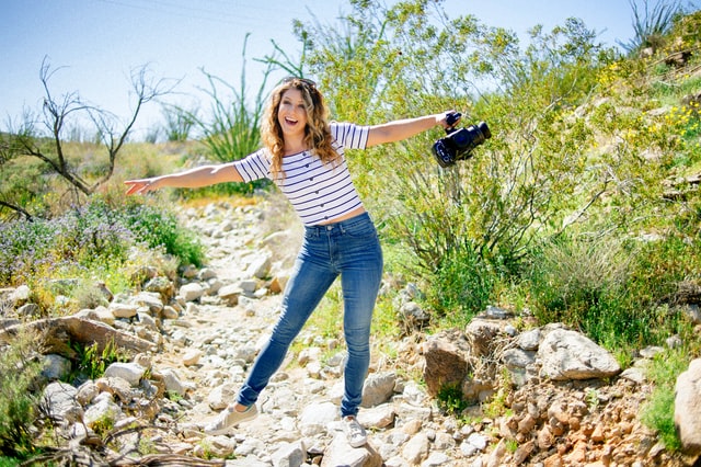 Kalhoty se sníženým sedem: Komu budou vyhovovat?