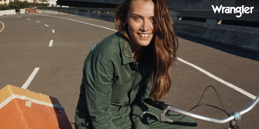 8 tipů, jak zabránit vyblednutí barev při praní