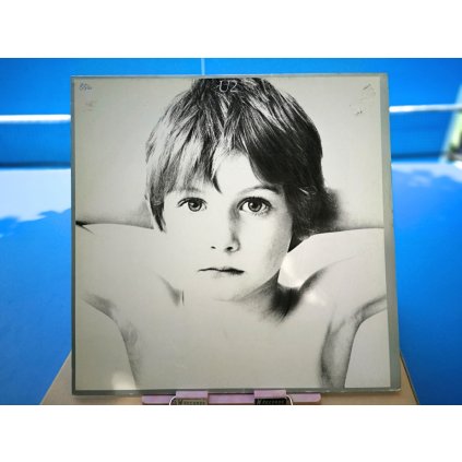 U2 - Boy