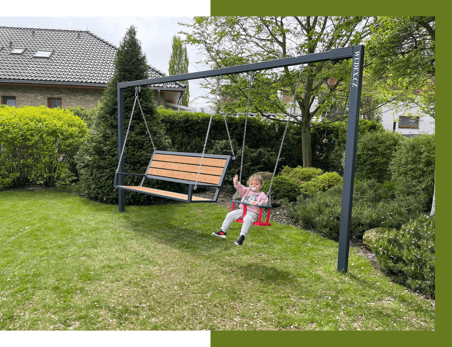 Houpačka pro rodinu