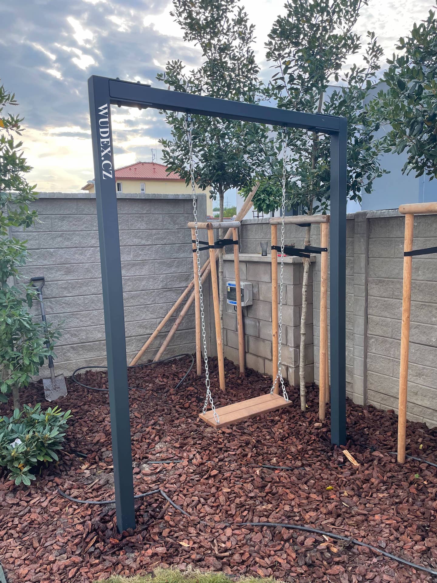 Hojdačka na záhradu pre deti