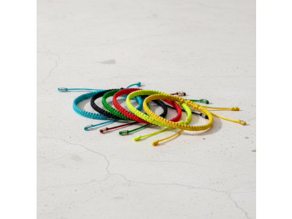 macrame jemný spolek náramkú