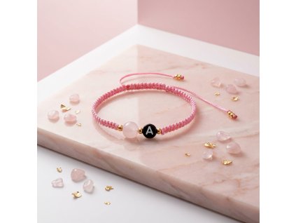 mazrame ruženín a iniciál žena