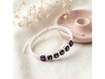 macrame bílá černá kostička fialové srdíčko produkt