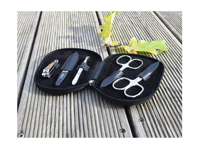 Manikiur Premium line 5-częściowy "Znak zodiaku Koziorożec" czarny