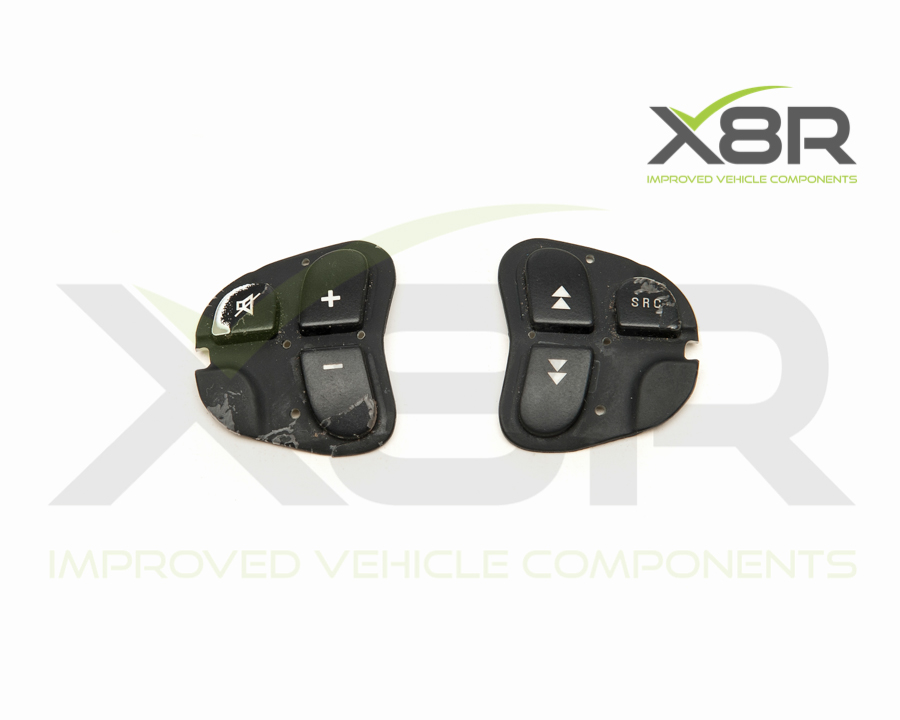 wornalfasteeringwheelbuttons