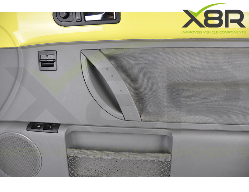 new-vw-beetle-broken-damaged-cracked-interior-door-grab-handle