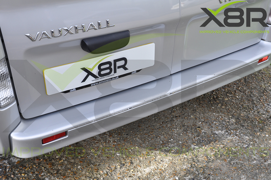 trafic-vivao-primstar-damaged-scratcched-dented-back-rear-bumper