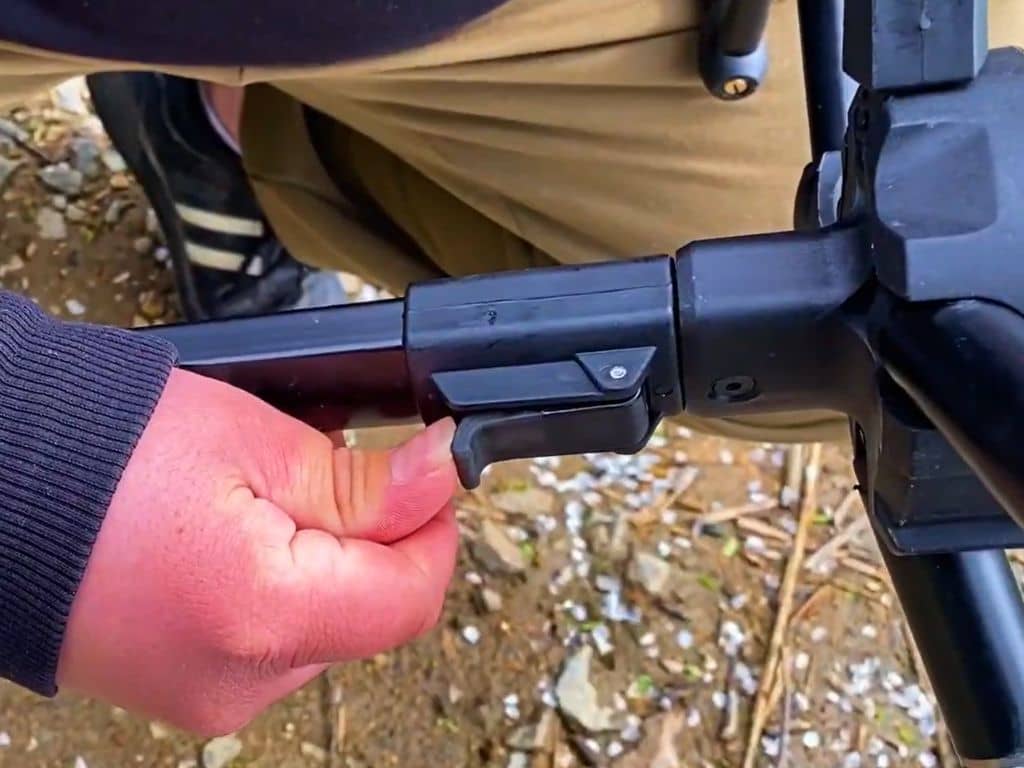 popis-stojan-na-rybarske-pruty-anaconda-bent-hopper-pod-5