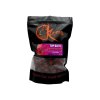 karma-bait-top-bait-trvanlive-boilies-pre-lov-kaprov-20mm-squid-berry-black-pepper-1