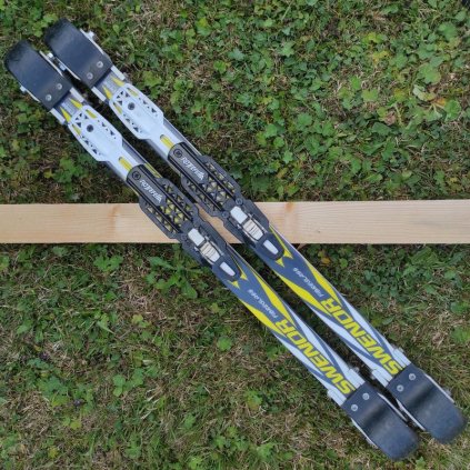SWENOR FIBREGLASS #3 + NNN Binding, Classic Roller Skis, Used