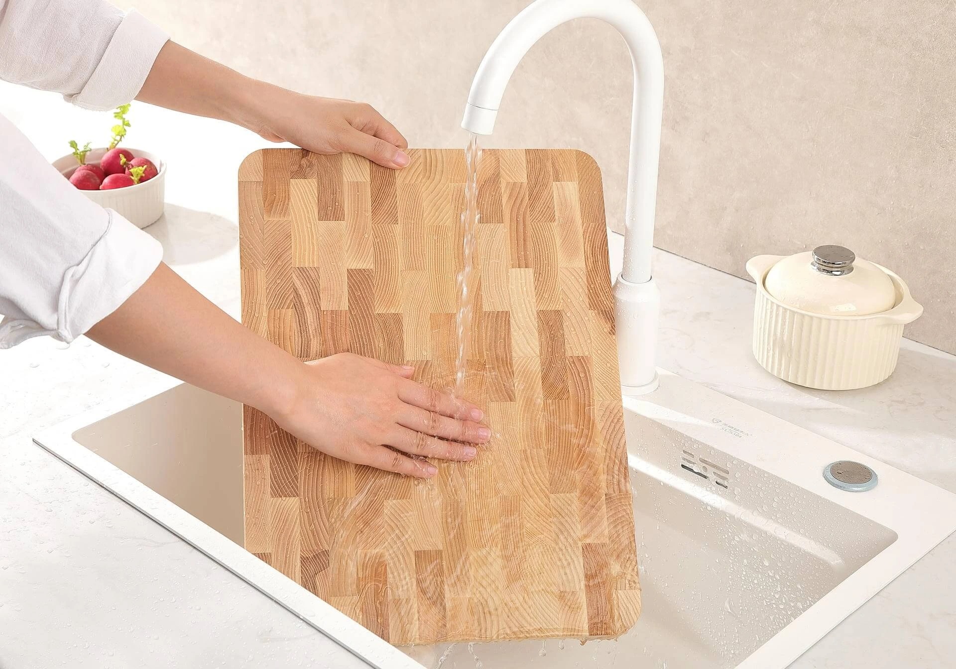 Pflegehinweise für ein Holzschneidebrett