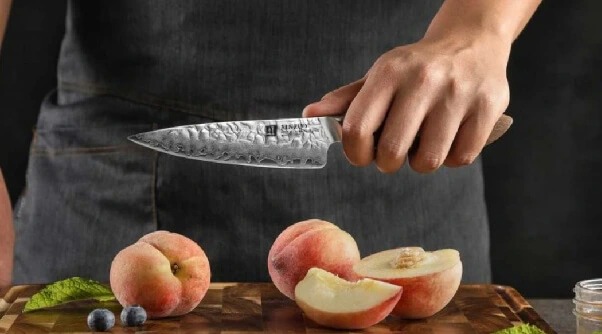 Kleines Universalmesser - für Obst und Gemüse