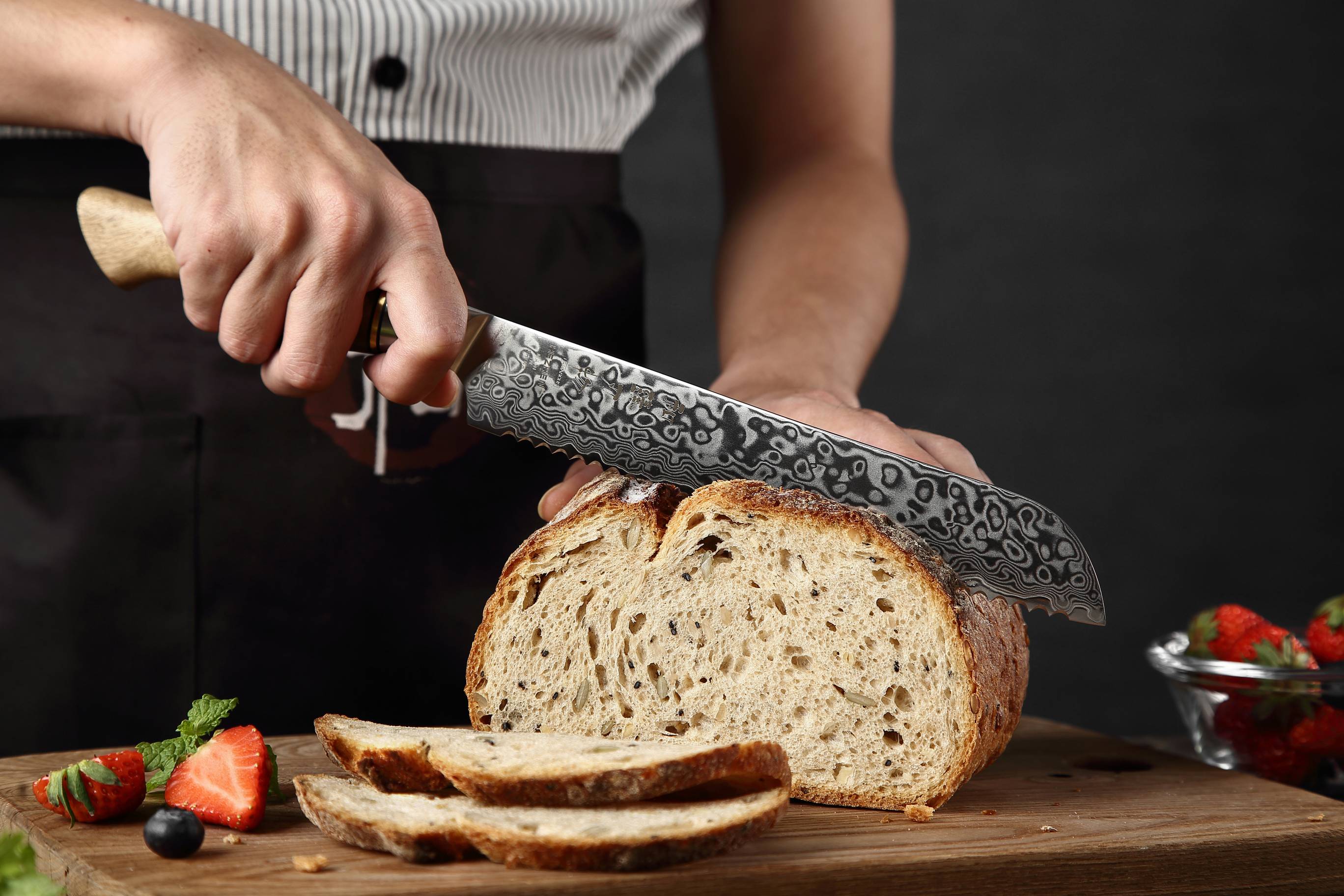 Brotschneiden verwenden