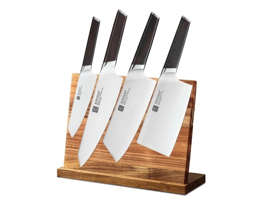 Messersets aus deutschem Edelstahl.
