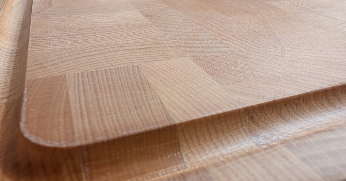 Stirnholz-Schneidebrett – Detail der Holzstruktur