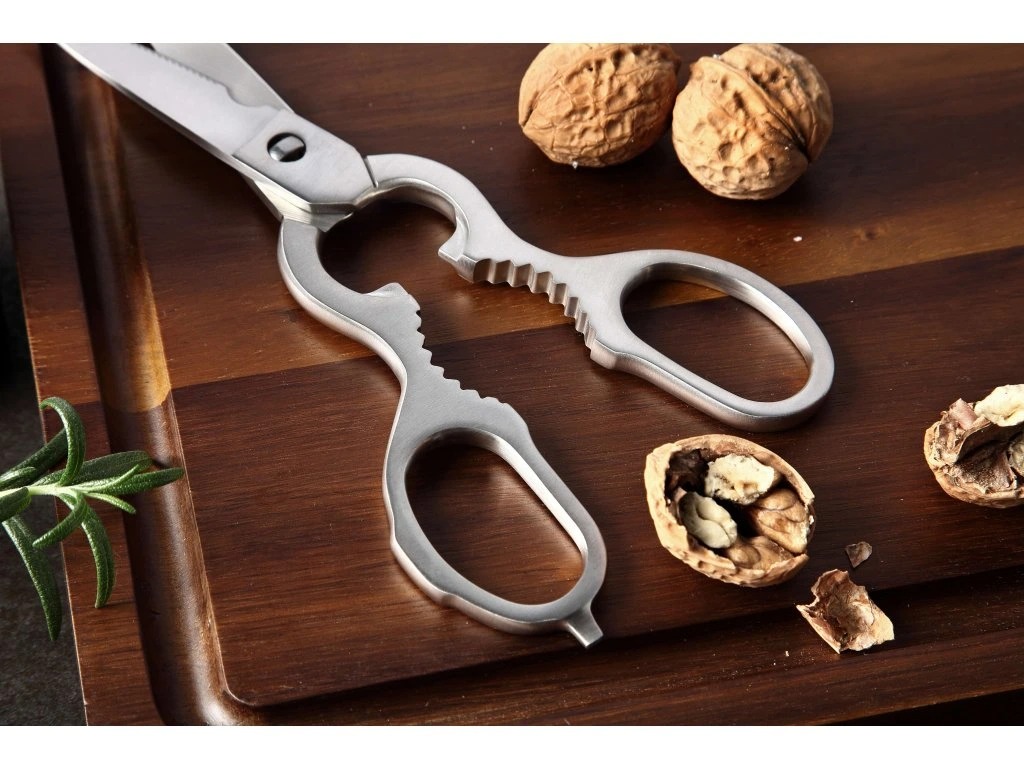 Nüsse knacken