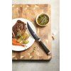 Steakmesser XinZuo Ji X08E auf dem Schneidebrett