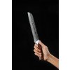 Brotmesser XinZuo Yu B13D in der Hand