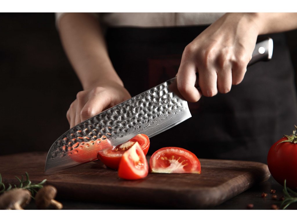 Vzhled santoku nože z damaškové oceli