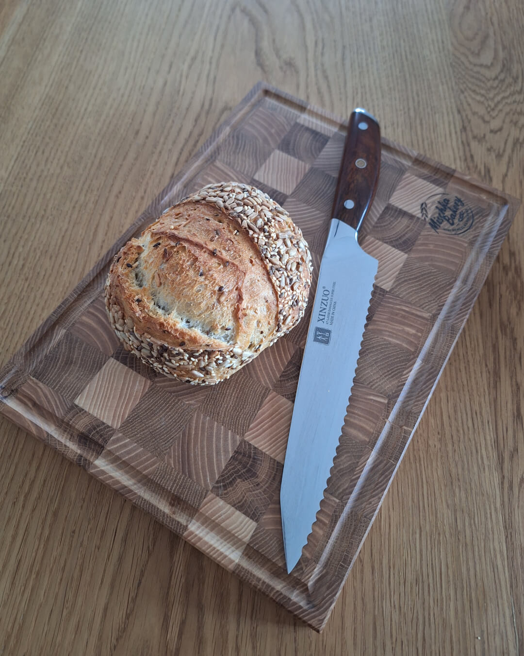 Nůž XinZuo na pečení