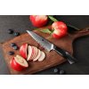 Nůž na ovoce a zeleninu XinZuo Feng B32 na prkénku