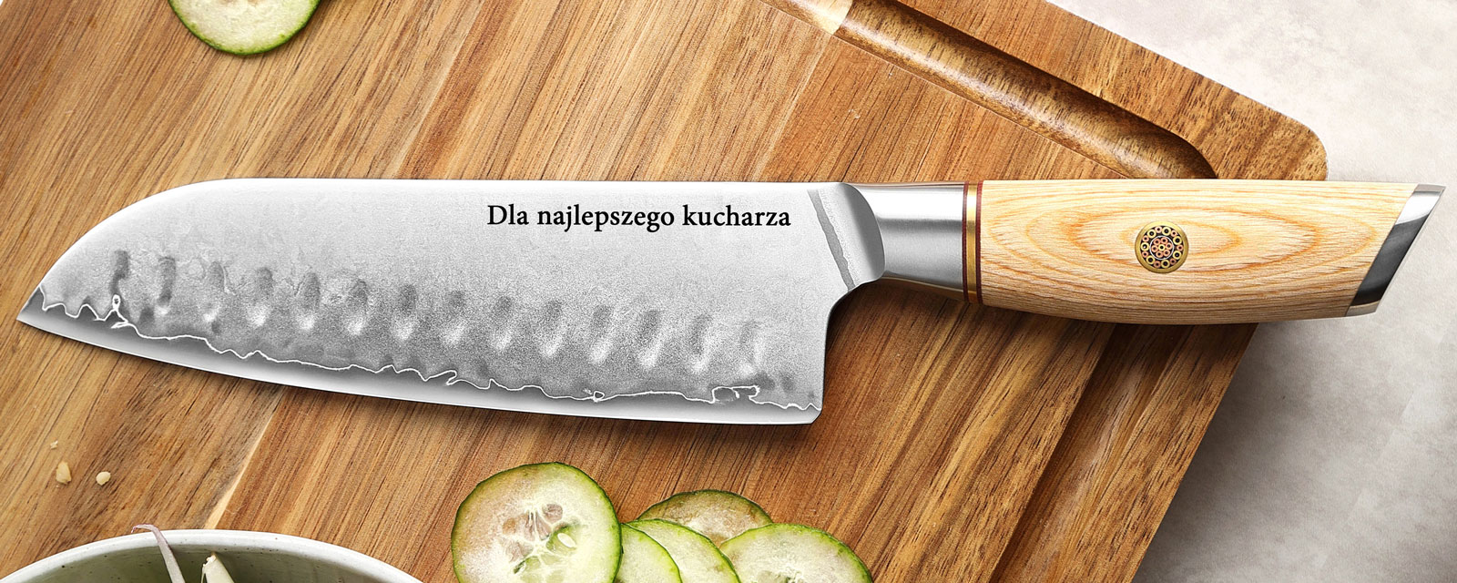 Przykład tekstu wygrawerowanego na nożu