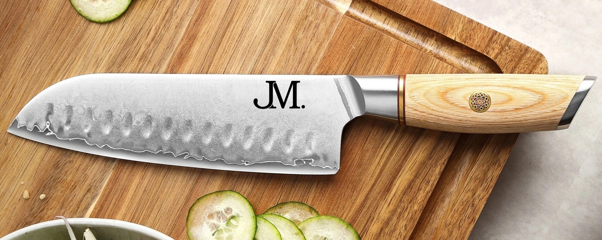 Spersonalizuj nóż, umieszczając na nim laserowy grawerunek