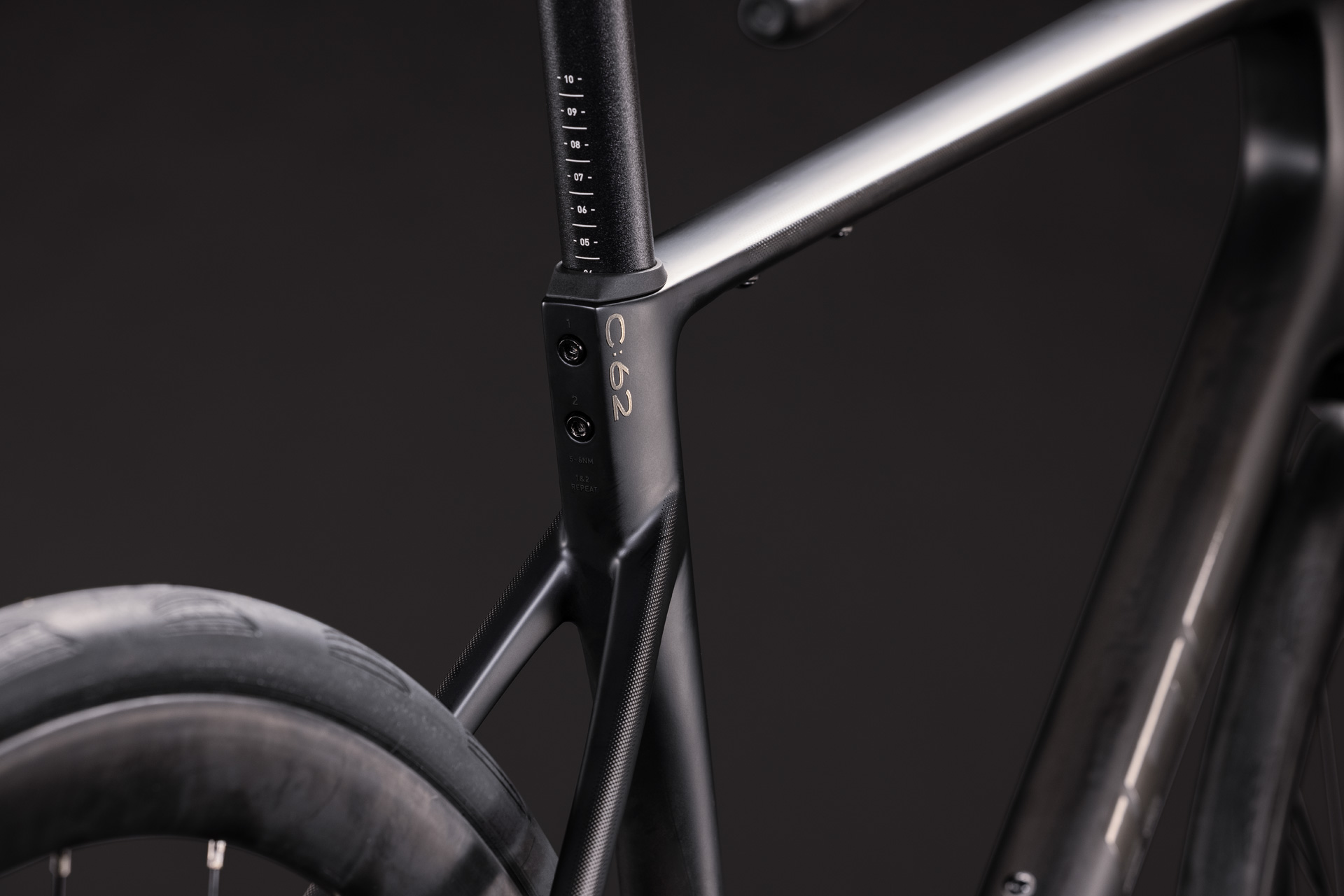 Internal Cable Routing
