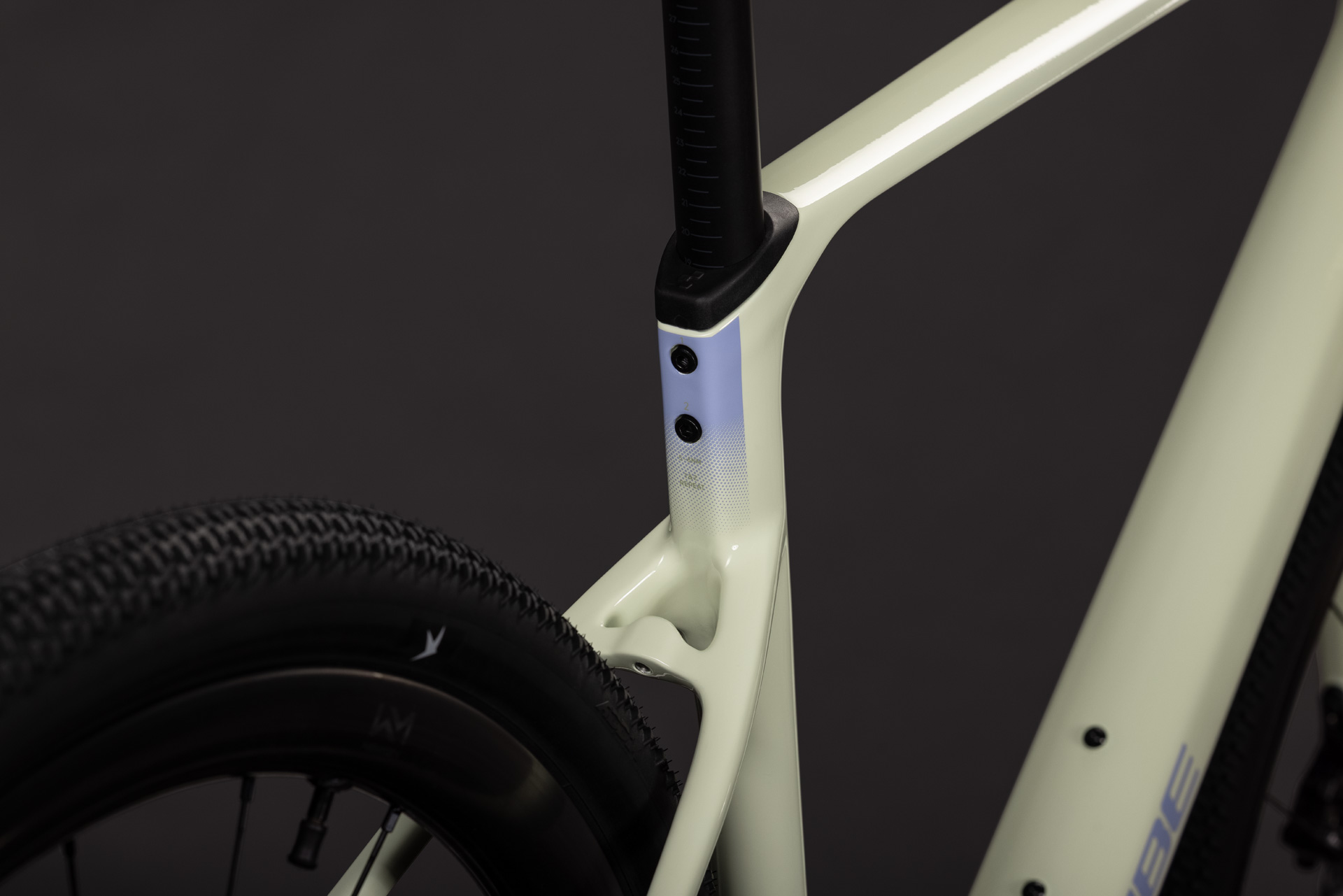 Internal Cable Routing