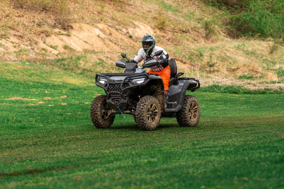 x1000-g3-cfmoto-pribram-ctyrkolky
