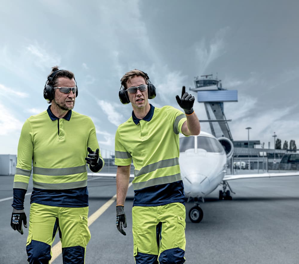 2640001_aXess_one_23_ACTION_079