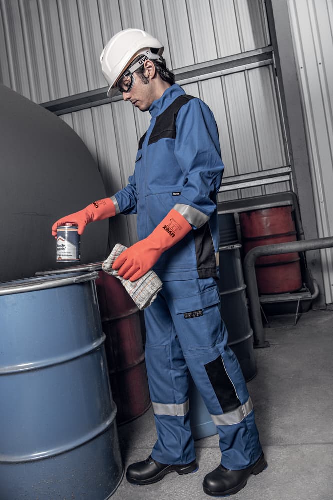 uvex profaprotect CN34 při údržbě průmyslového zařízení