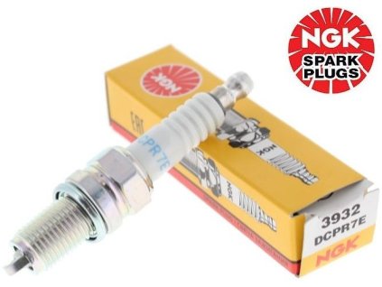 vyr 52434NGK DCPR7ENGK DCPR7E