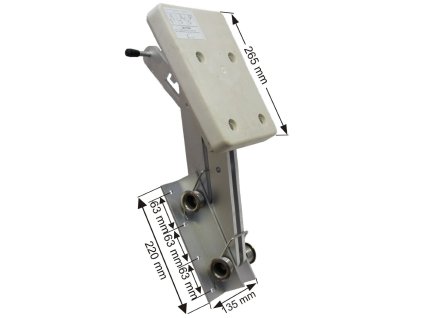 vyr 2296Drziak motora do 7 PS