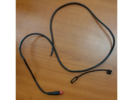 vyr 46124GARMIN Napajaci cerveny kabel pre echo 100 cely