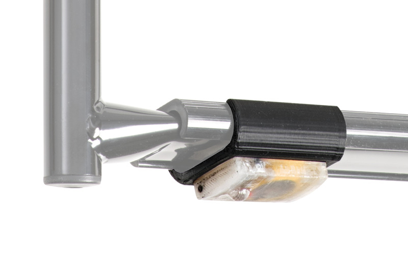 OSCULATI LED svetlo pre posledný stupeň rebrík 38 mm 2 ks