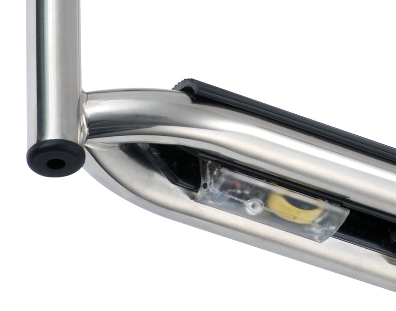 OSCULATI LED svetlo pre posledný stupeň rebrík 57 mm 2 ks