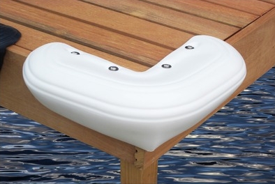 OSCULATI Rohový fender biely 330 mm  BEND FENDER