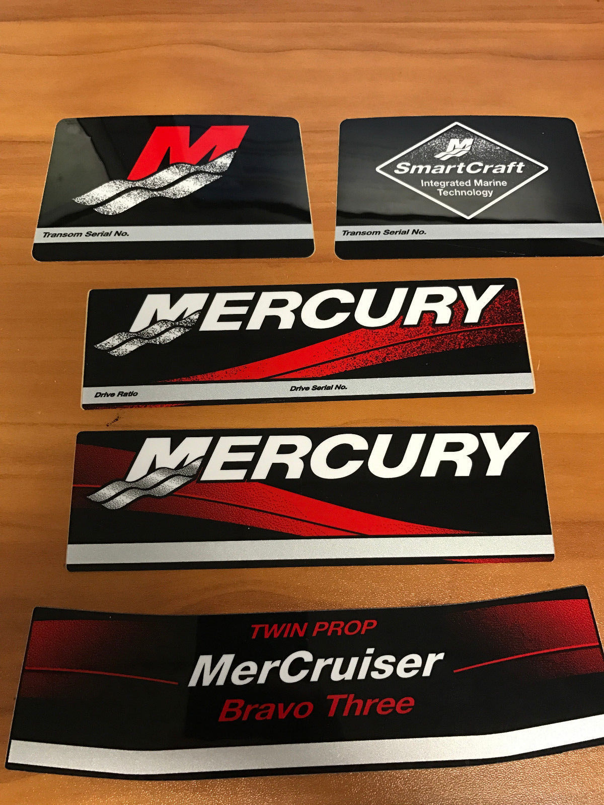MERCURY sada nálepiek Bravo III