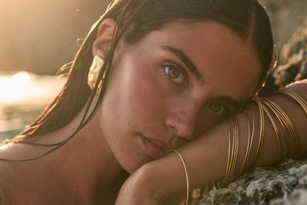 HOW TO PROTECT YOUR HAIR DURING SUMMER