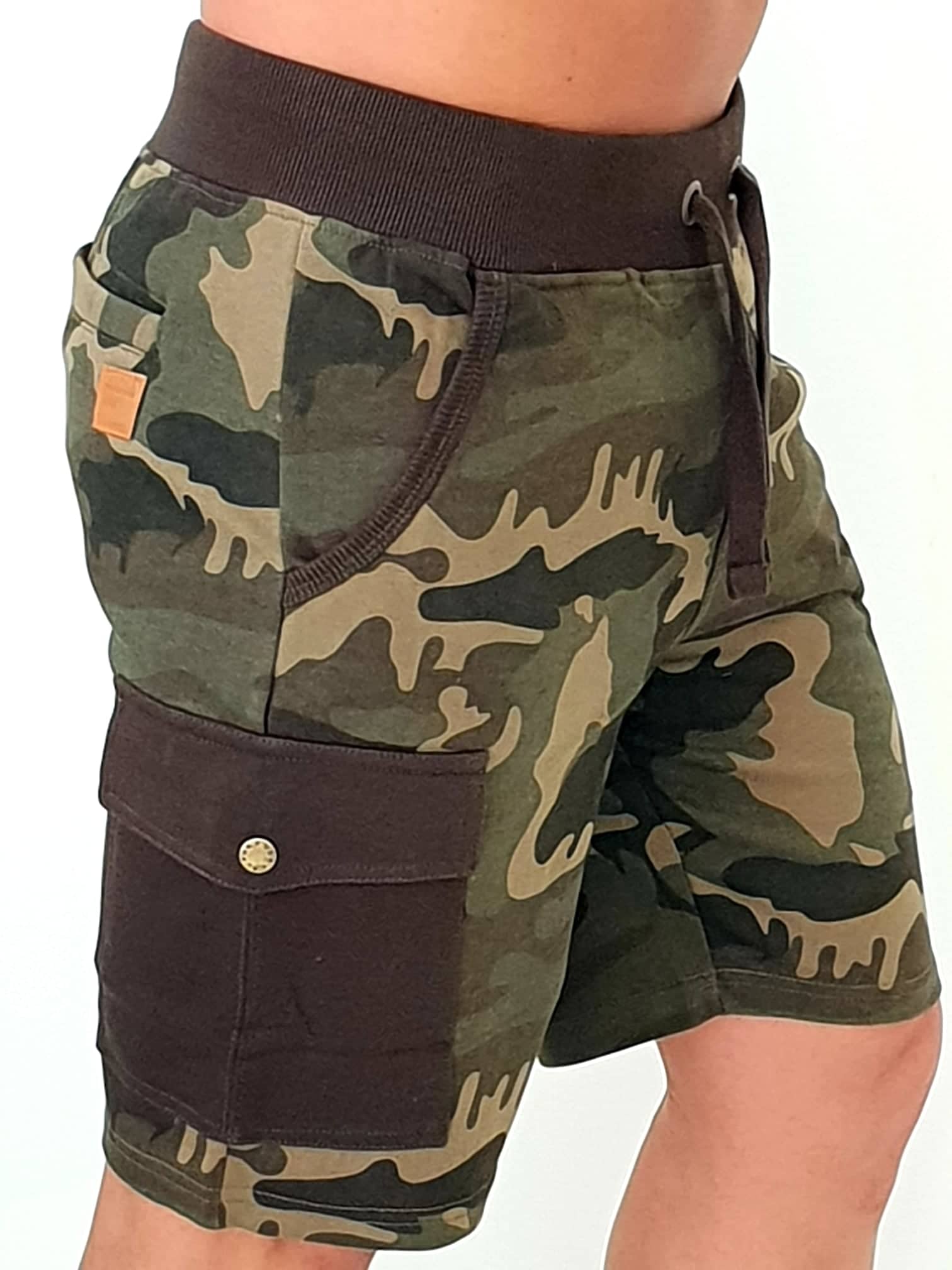 Alpha Industries Cargo Jogger Short Olive Camo pánske šortky Farba: zelený a hnedý maskáč, Veľkosti nohavíc: 30