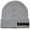 Šedá zimní pletená čepice Yakuza Premium 3779G s logem značky a elastickým lemem. b