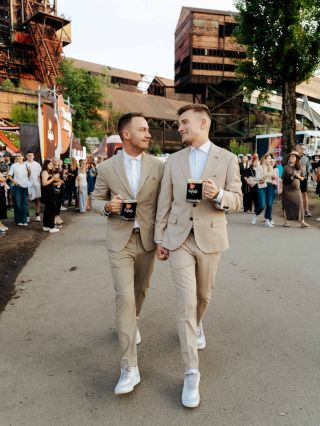 18. 7. jsme společně vkročili do další etapy našeho života. Po 5 letech jsem si vzal toho nejlepšího člověka pod sluncem....