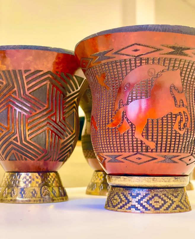 Authenticity without giving up style 🧉🌿 Cuia Pampa Metal blends classic yerba maté culture with modern metal accents for...