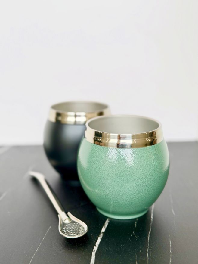 YERBEE GOURDS 🧉💚 Stainless steel gourds, from 150 to 330 ml, multiple colors, multiple shapes, with logo and without. Pick...