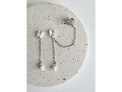 STŘÍBRNÝ Ear Cuff s řetížkem a perlou