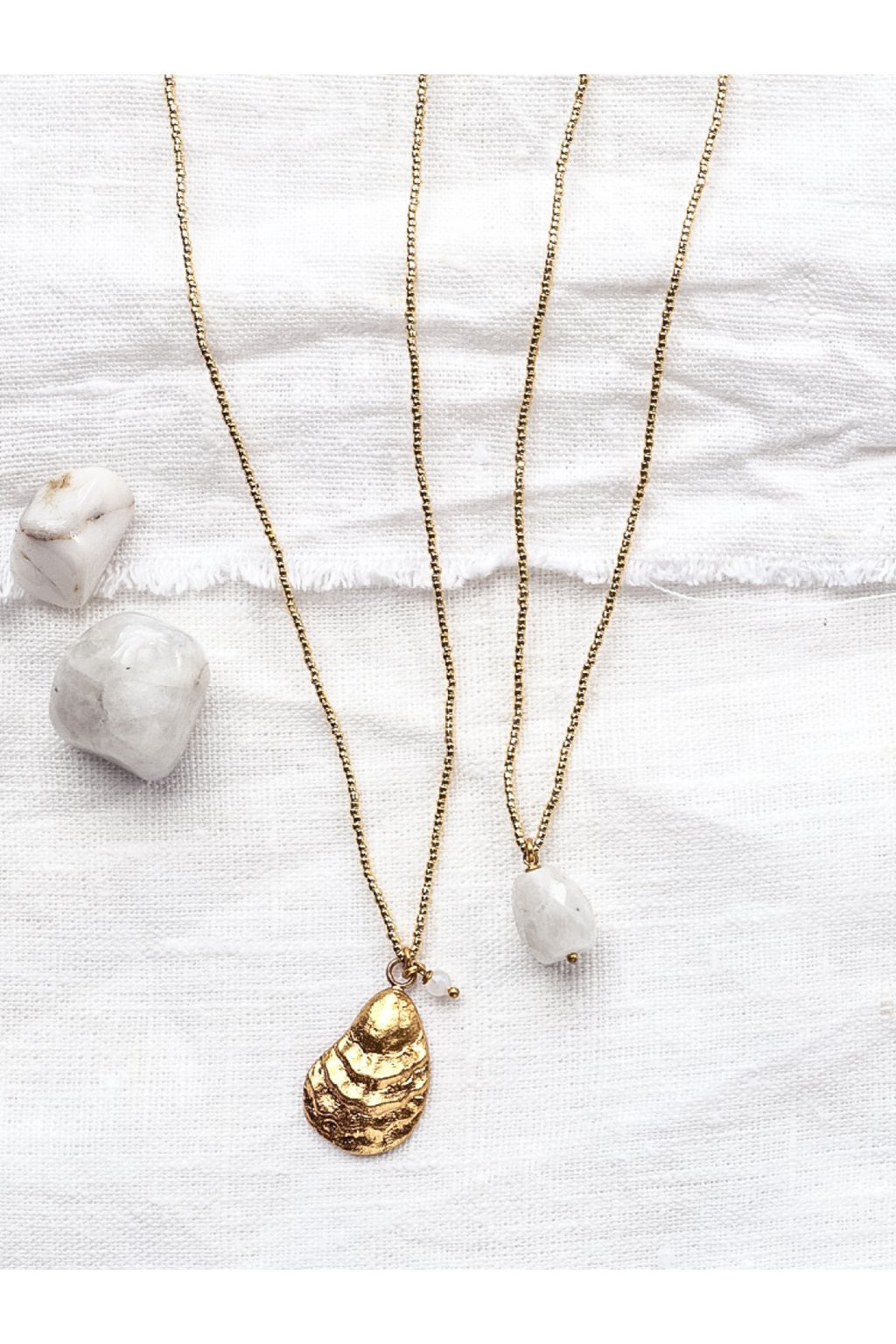 BL23502 Paradise Moonstone Necklace Gold Colored Still A Beautiful Story (1)